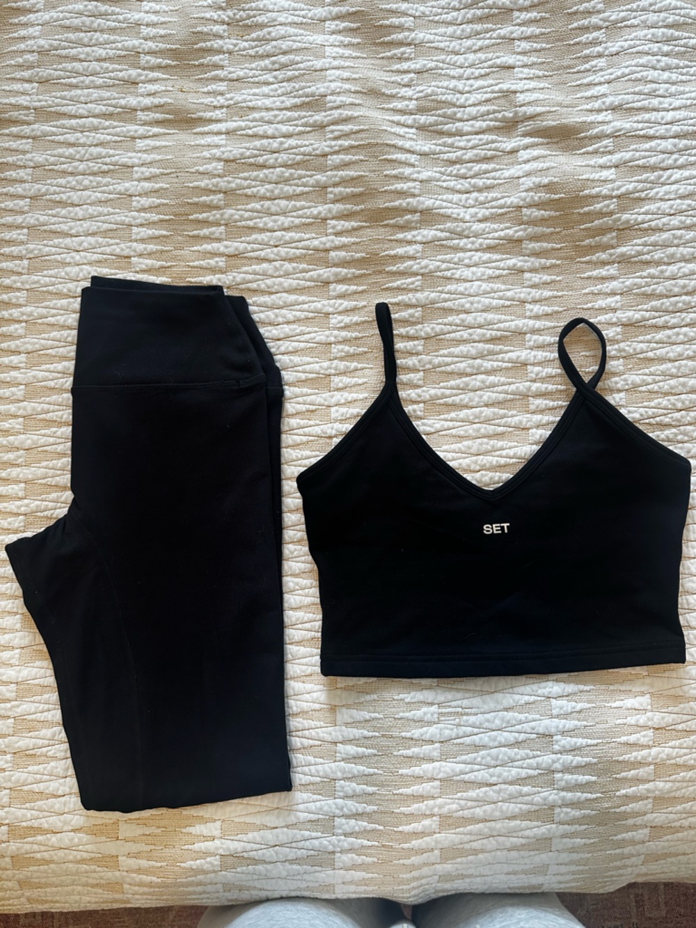 Set Active - FormCloud Cropped Sports Bra and Leggings Set